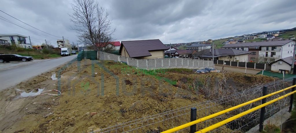 Teren intravilan Hlincea Mănăstirea Cetățuia 658 mp | 2 deschideri - Poză 5