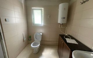 Casa de inchiriat, Micro 17  - curte spatioasa, loc de parcare - Poză 6