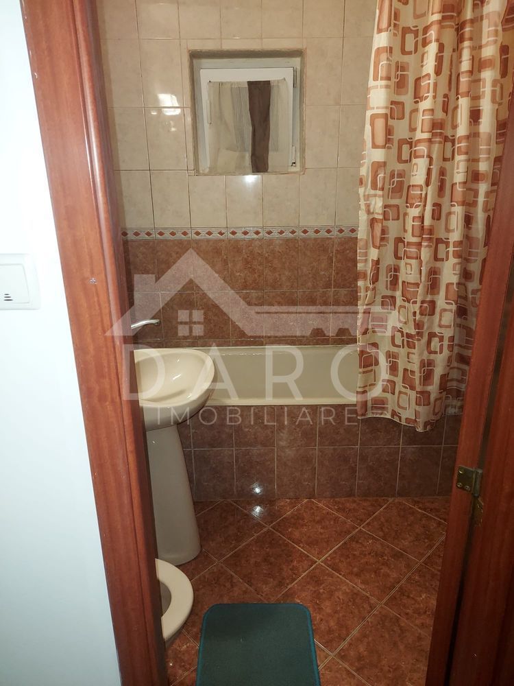 Apartament 3 camere cart Tudor zona Corina - Poză 6