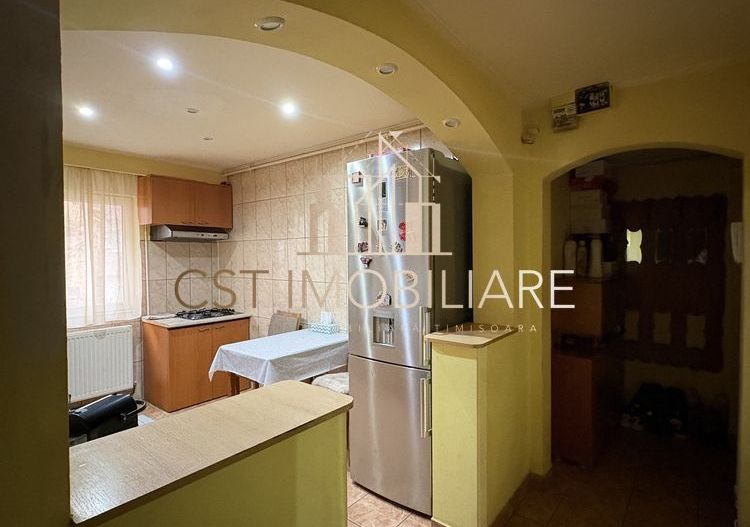 Aartament 2 camere decomandat,50 mp,etaj 2-Zona Modern - Poză 5