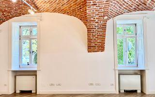 Spatiu birou in cladire istorica restaurata - Poză 11