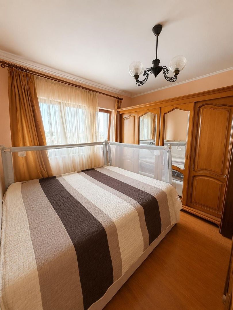 Apartament cu doua camere decomandat, Turda - Poză 1