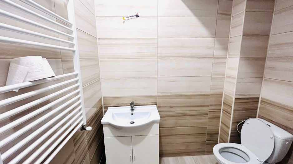 APARTAMENT 2 CAMERE DECOMANDAT BLOC NOU DEZROBIRII - Poză 7
