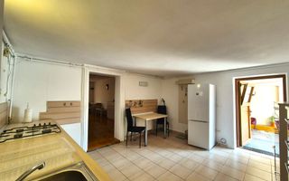 Exclusivitate - Garsonieră la 3 minute de P-ta Sfatului, pet friendly - Poză 15