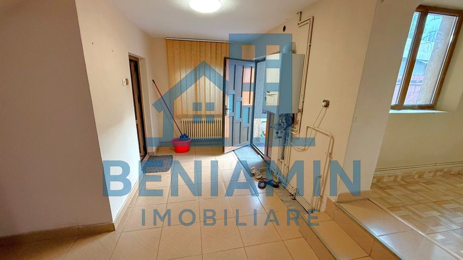 Casa Bariera Valcii pe Principala 90mp acces auto in curte -Renovata - Poză 9