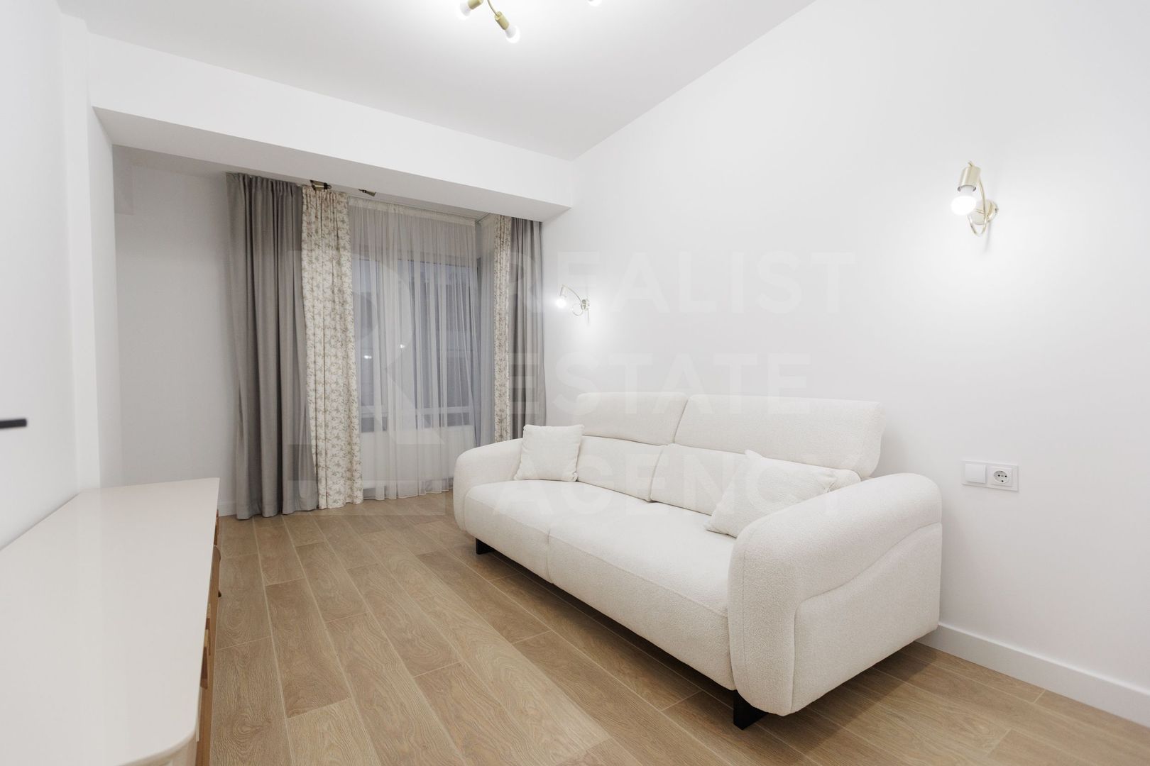 Vânzare, apartament, 2 camere, str. Calea Iesilor, sectorul Buiucani - Poză 5