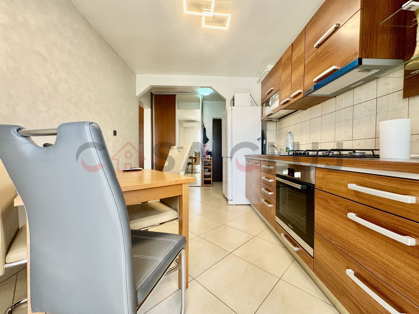 La cheie, cu parcare, la câteva minute de FSEGA! - Poză 4