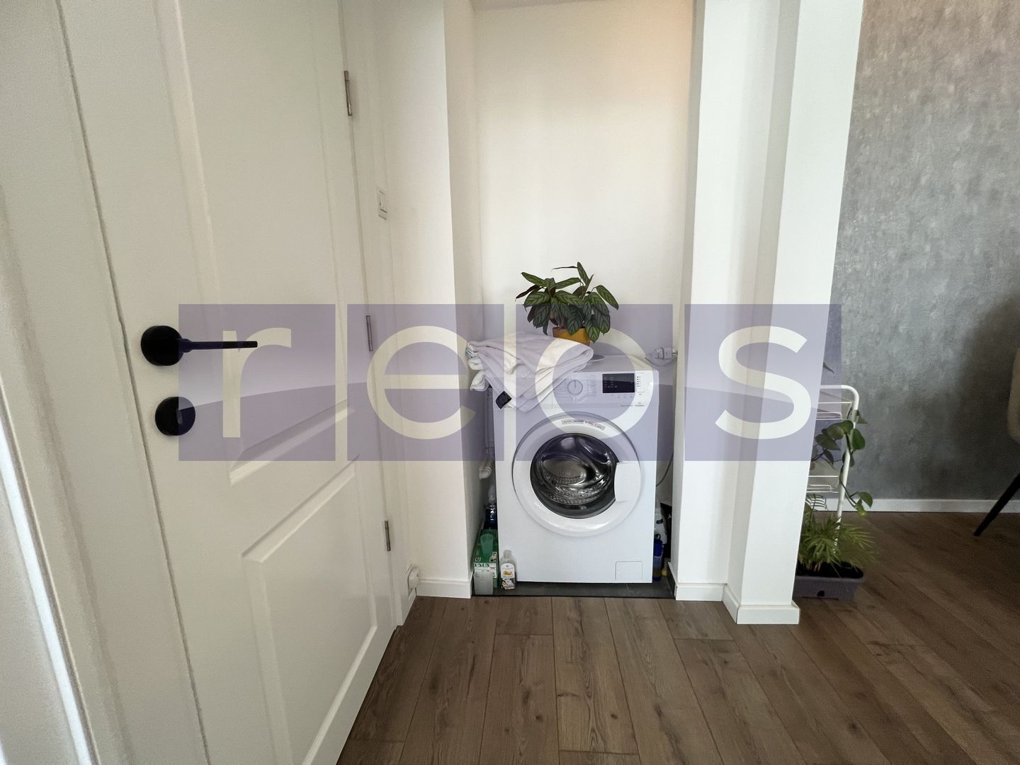 VANZARE 2 CAMERE | 1 MAI | RENOVAT 2024 | BALCON 10 MP | FARA RISC SEISMIC - Poză 5