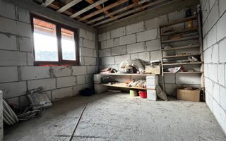 Casa individuala 6 camere, teren 700 mp, zona Dezmir - Poză 8