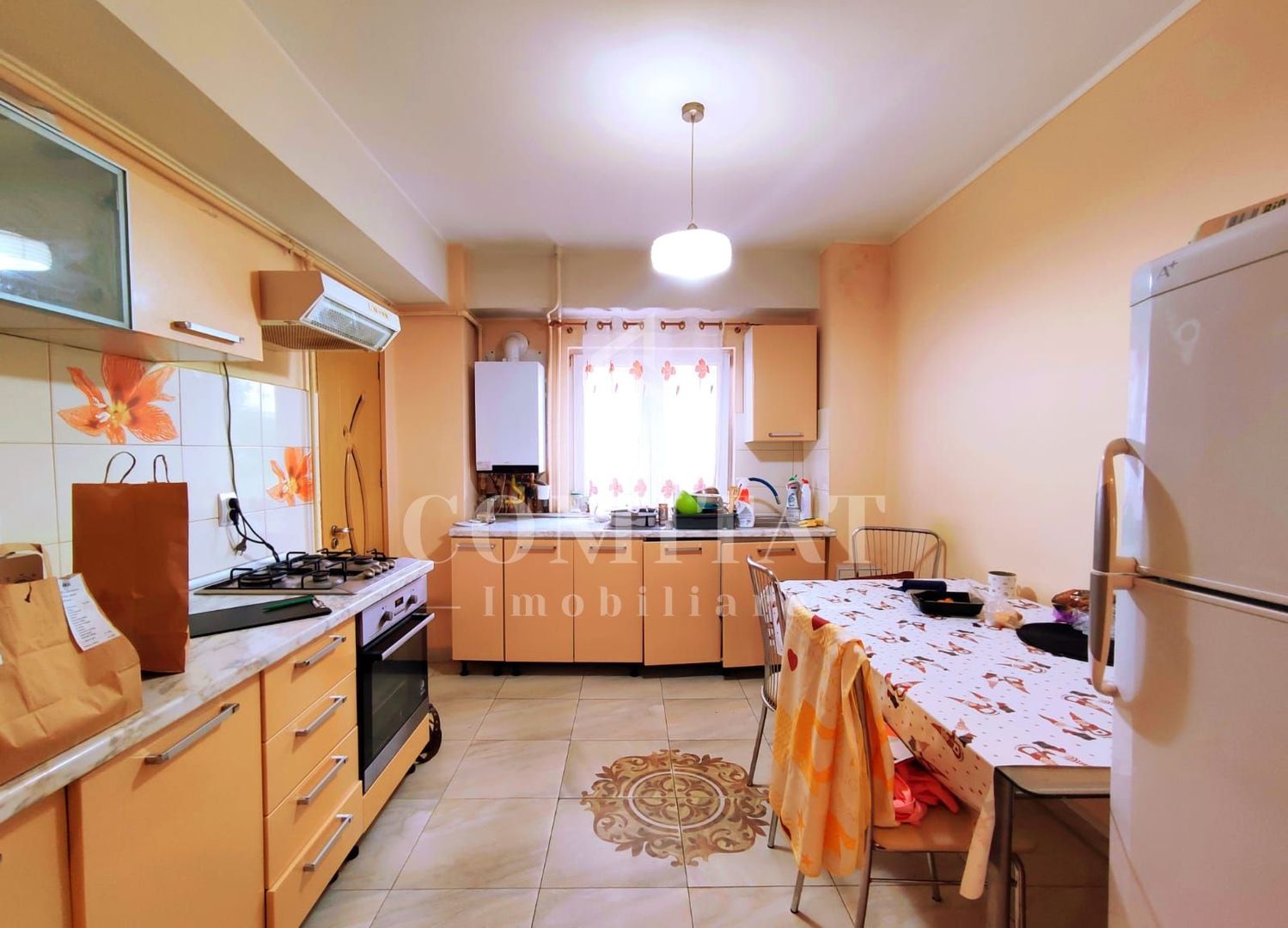 Apartament primitor cu 3 camere decomandate aproape de inima Clujului - Poză 3