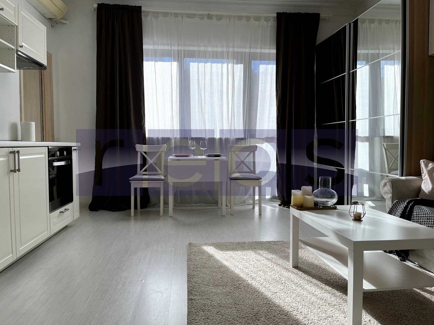 OPORTUNITATE VANZARE GARSONIERA | NOU RENOVATA SI MOBILATA | VICTORIEI - Poză 1