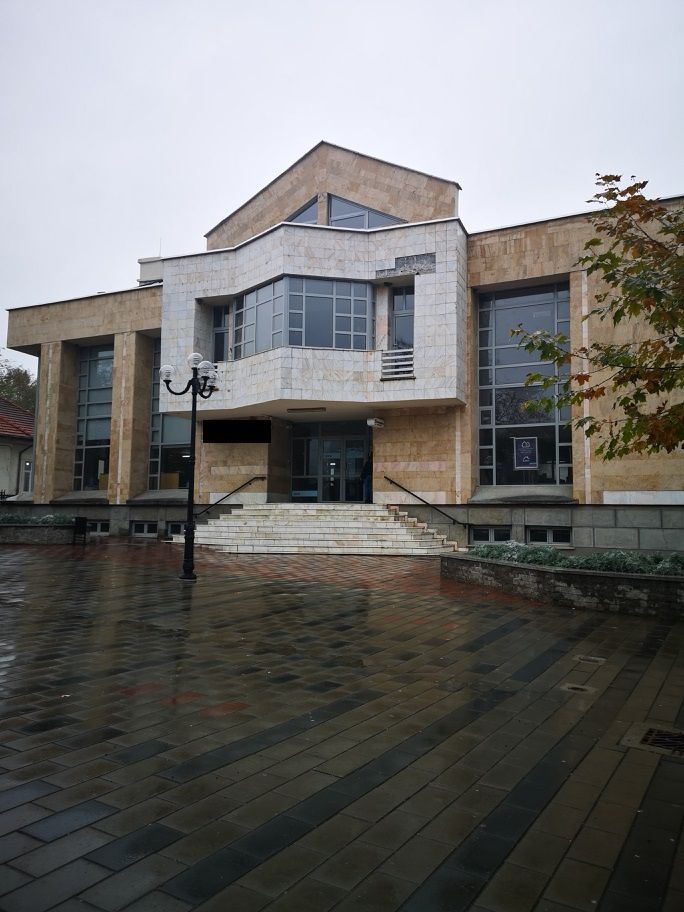 cladire de birouri Dorohoi - Poză 3