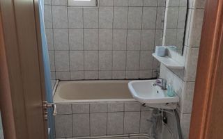 Apartament 2 Camere Decomandat 56 Mp Nicolina-Cug - Poză 8