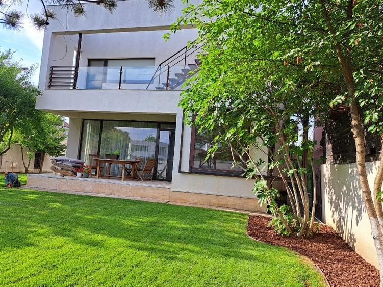 Modern villa completely furnished and fully equipped - Poză 1