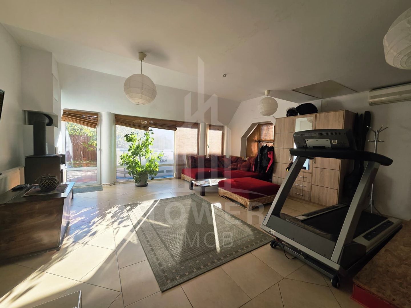 Casă modernă de vânzare în Șelimbăr – zonă Brana - Poză 17