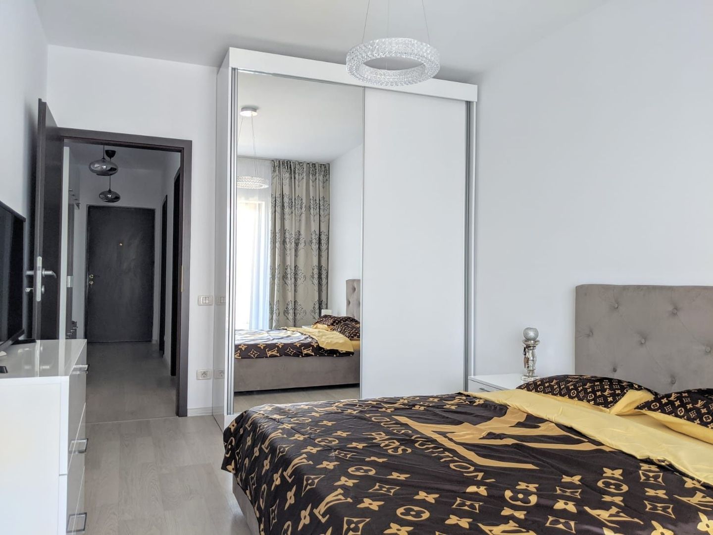 Apartament 2 camere de inchiriat, bloc nou, parcare -Bulevardul Timisoara - Poză 4