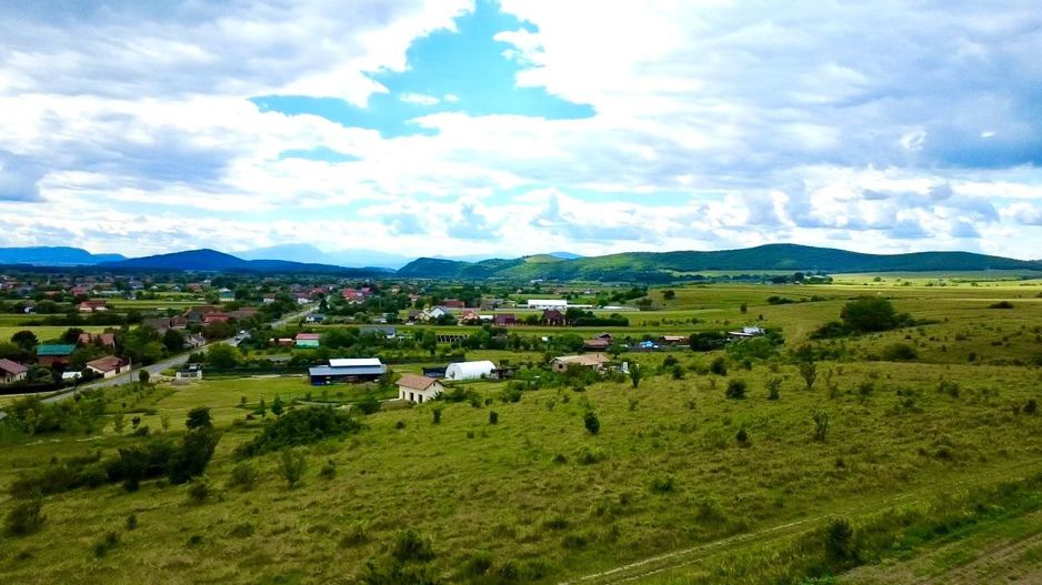 Lot intravilan de 854 mp situat în Hărman, zona Podul Olt - Poză 3