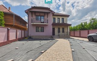 Vilă cu 7 camere de vânzare în zona Central - Poză 69