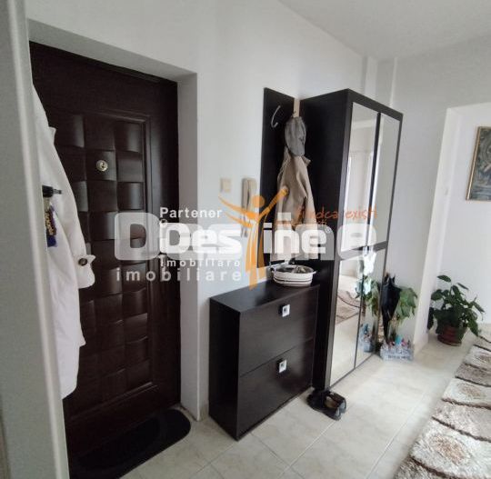 Apartament de vânzare 2 camere, decomandat, zona ultra centrală, semi / mobilat - Poză 9