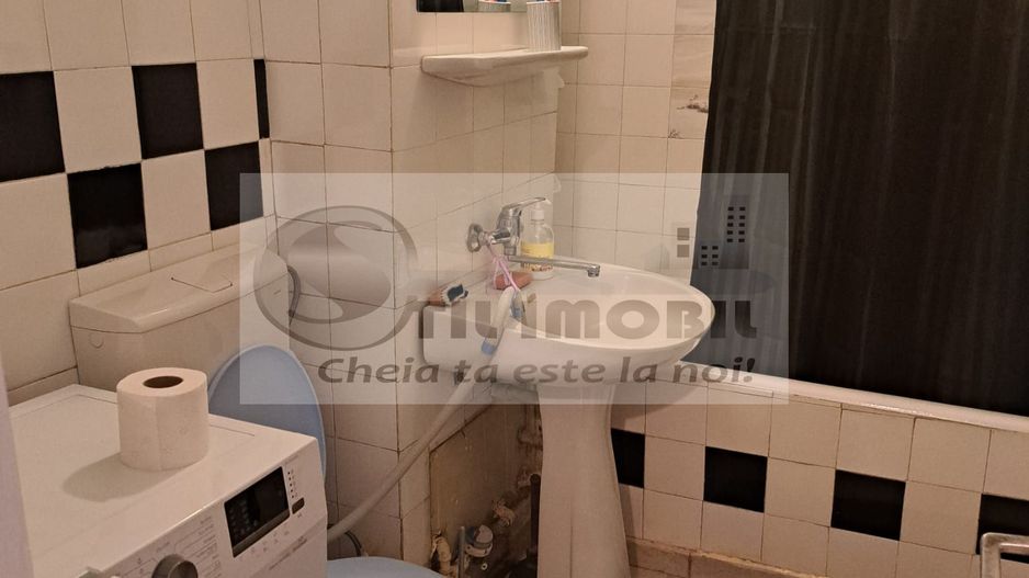 Apartament 3 Camere UMF - 450 euro - Poză 9