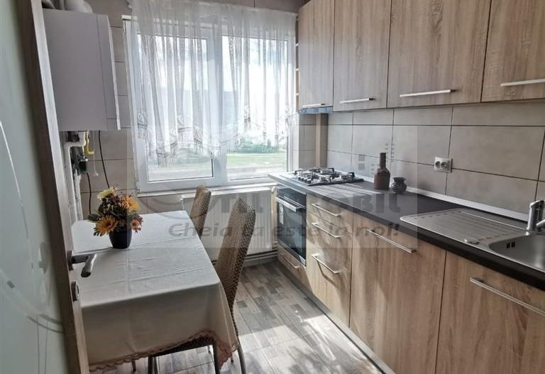 Apartament 2 camere recent renovat  Alexandru cel Bun 400 euro - Poză 7