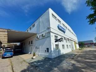 Hală depozitare cu suprafețe generoase în Portul Constanța - Poză 1