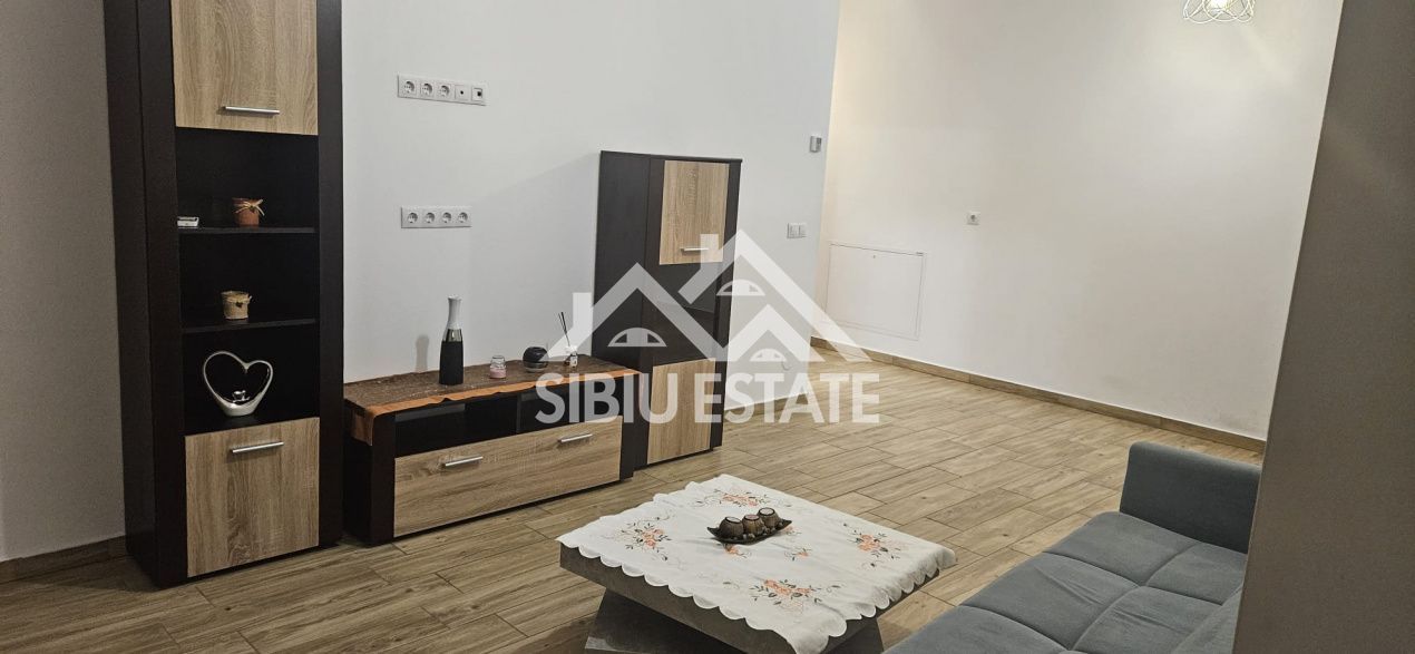 Apartament de inchiriat cu  3 camere,balcon, loc de parcarare, mobilat si utilat - Poză 5