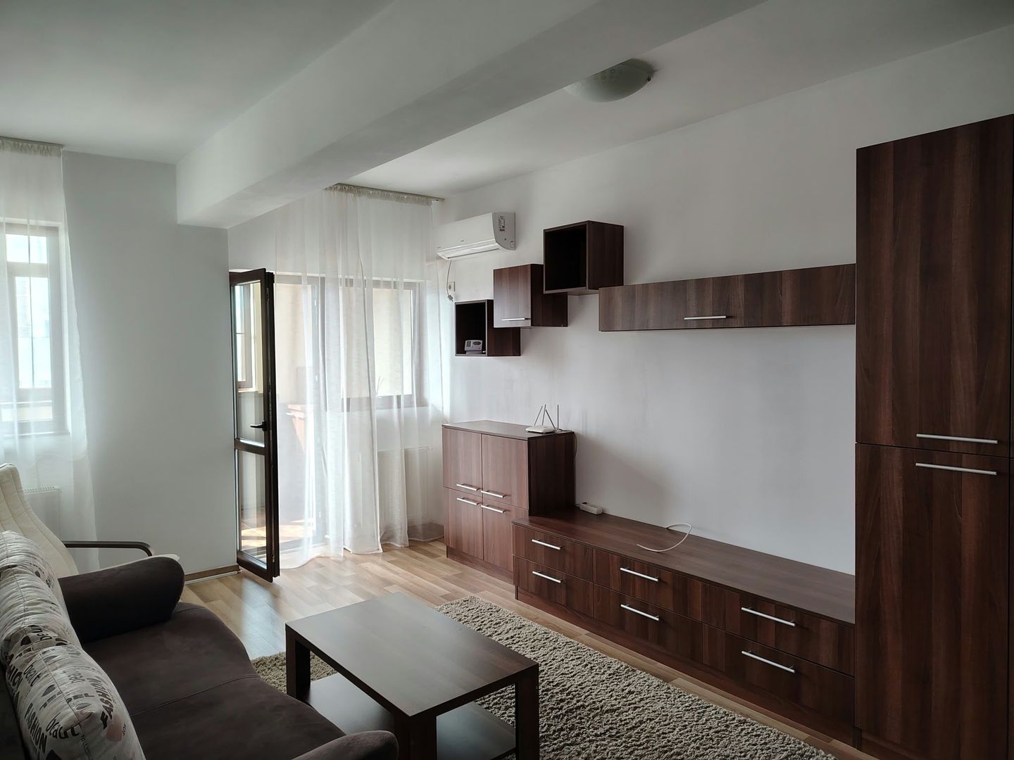 GARSONIERA- METALURGIEI, PARCARE INCLUSA, CENTRALA, BUCATARIE INCHISA - Poză 2