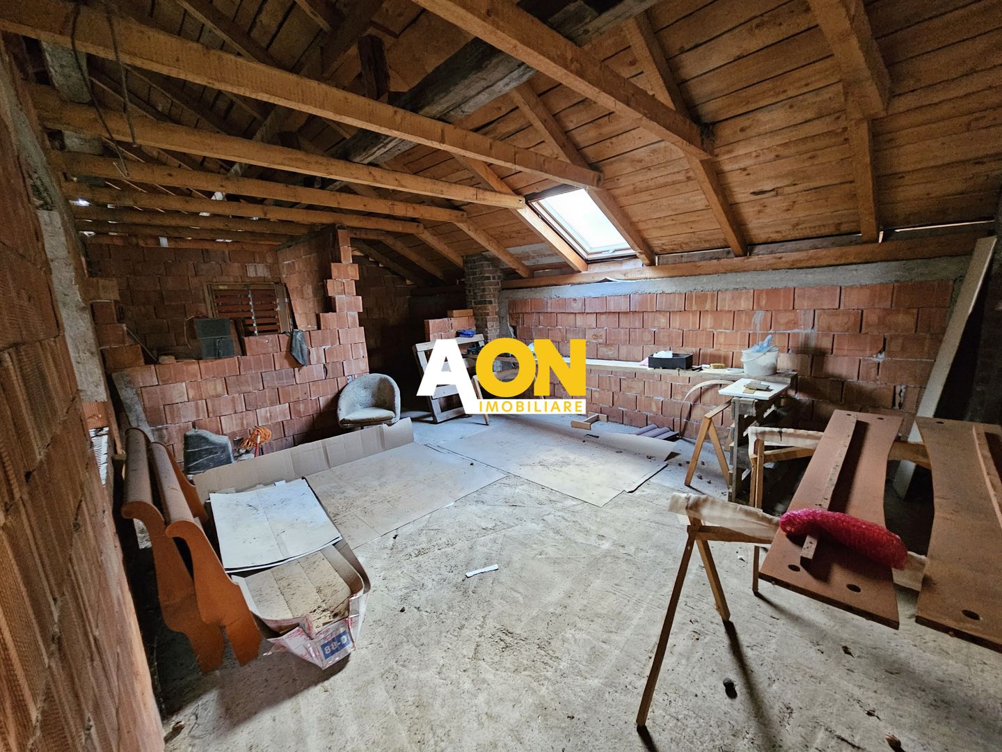 Casa 4 camere, 300 mp utili, 562 mp teren, zona Centru - Poză 14