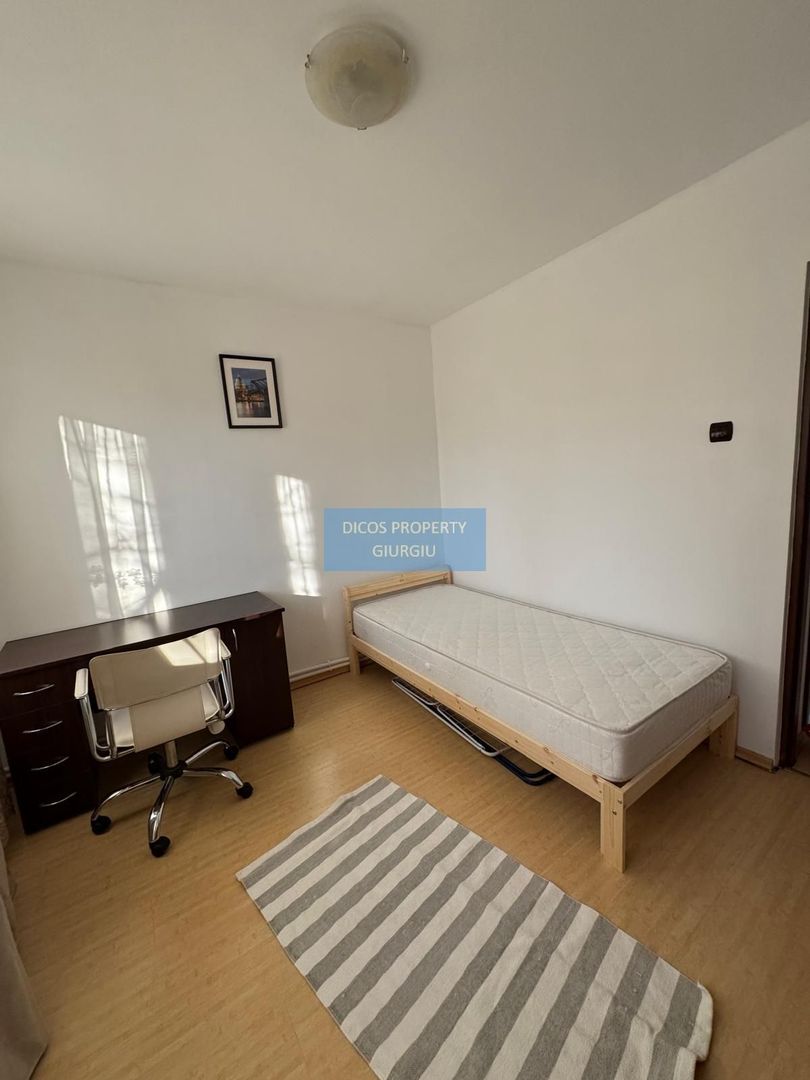 Apartament 3 camere - Poză 2