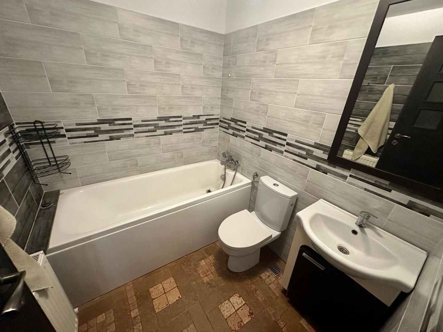 CASA DUPLEX CARTIERUL VERDE, INCALZIRE PARDOSEALA, 225 MP, COMIS 0% - Poză 5