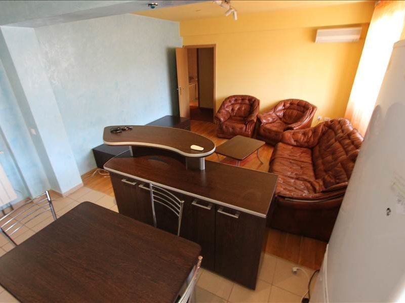 Apartament 3 camere în zona Ultracentrală - Poză 2