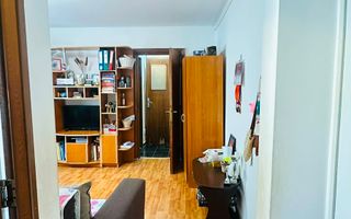 Apartament 2 camere| Etaj 4/4| Necesită renovare| Anvelopat| Parcare - Poză 8