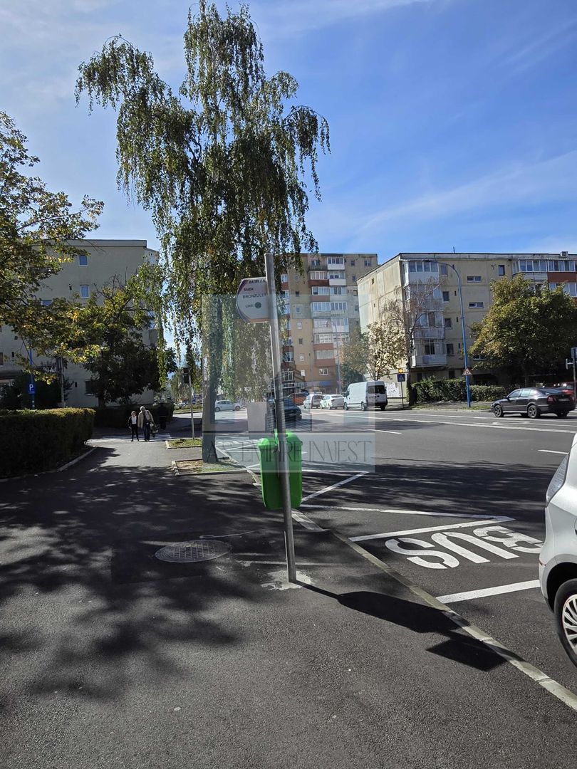 Apartament 2 camere/ zona Tractorul - Poză 2