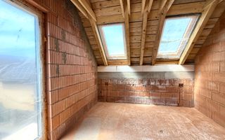 PROIECT DEOSEBIT CU GARAJ- LA ROSU - Poză 8