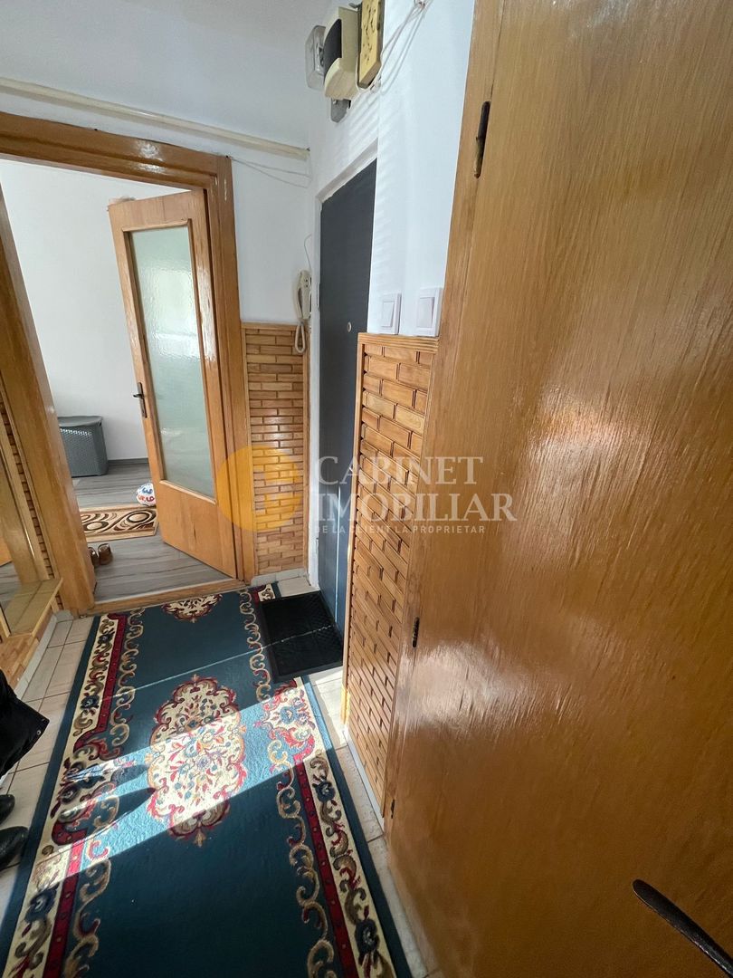 PODU ROS - 3 CAMERE - ETAJUL 1 - MOBILAT SI UTILAT - Poză 5