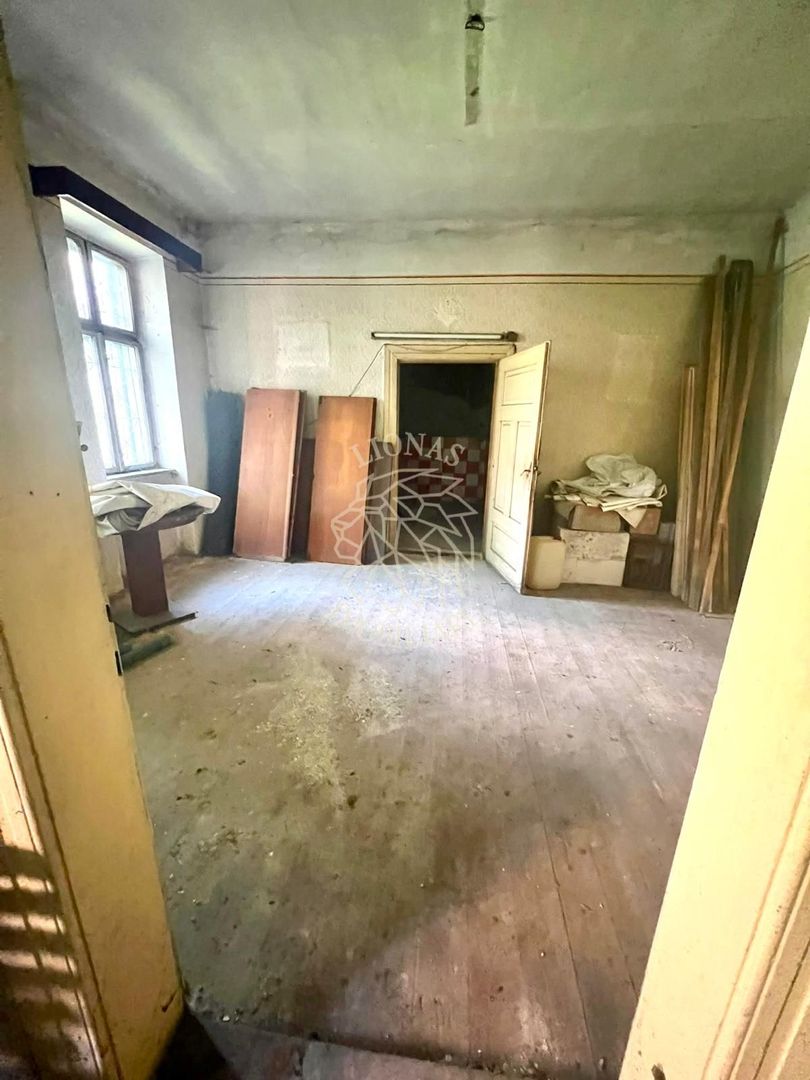 Casă Centrală 92 mp-Teren 147 mp- Proiect profitabil la renovare - Poză 3