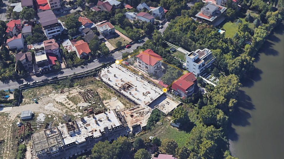 Vilă premium 11 camere | Dămăroaia | saună | fitness | teren 1.000mp - Poză 25