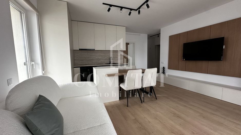 Apartamnet la cheie | Etaj intermediar | Zona Eroior Floresti - Poză 2