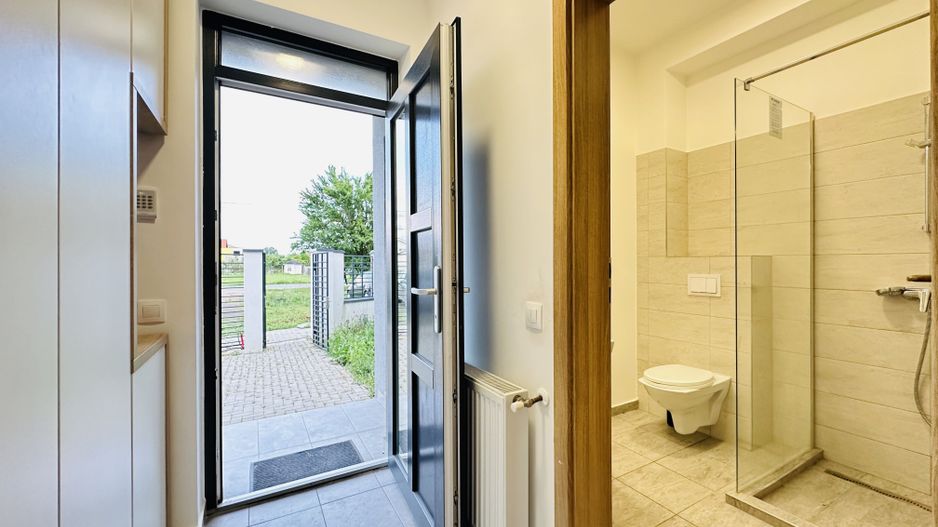 Ikea - Casa moderna cu 3 dormitoare, 130mp | Loc de joaca in mansarda - Poză 28