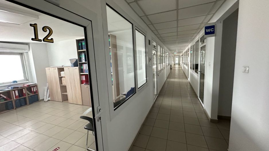 Hala pentru producție + birouri   10.000 mp - Poză 8