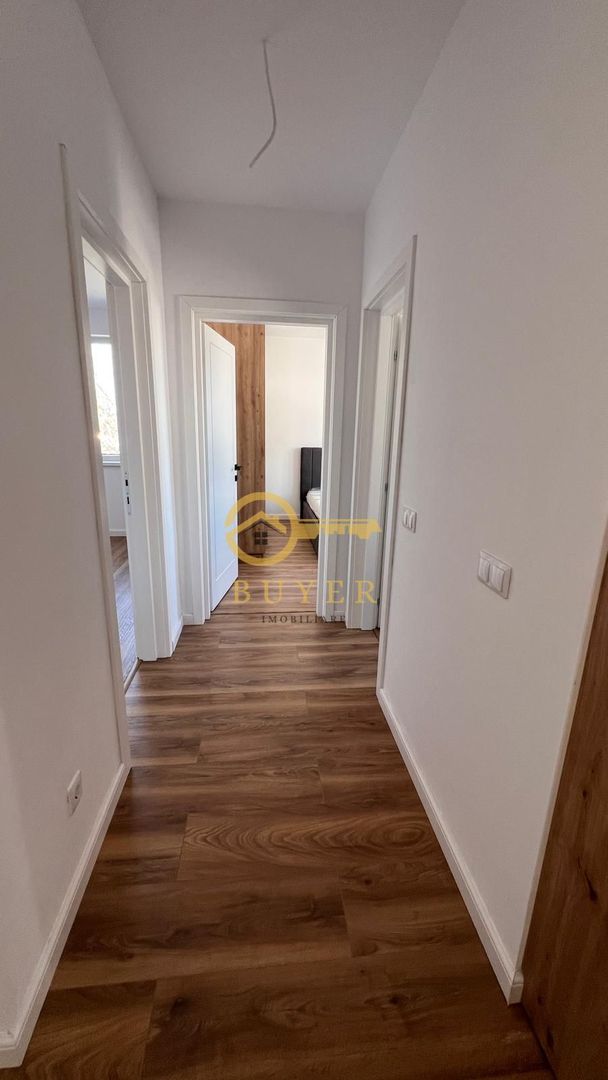 Apartament cu 3 cam NOU- Mobilat si utilat- Etaj 1 - Poză 3
