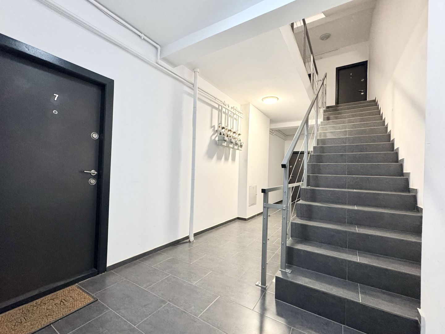 3 camere Braytim, modern, lift, etaj 1, balcon generos - Poză 32