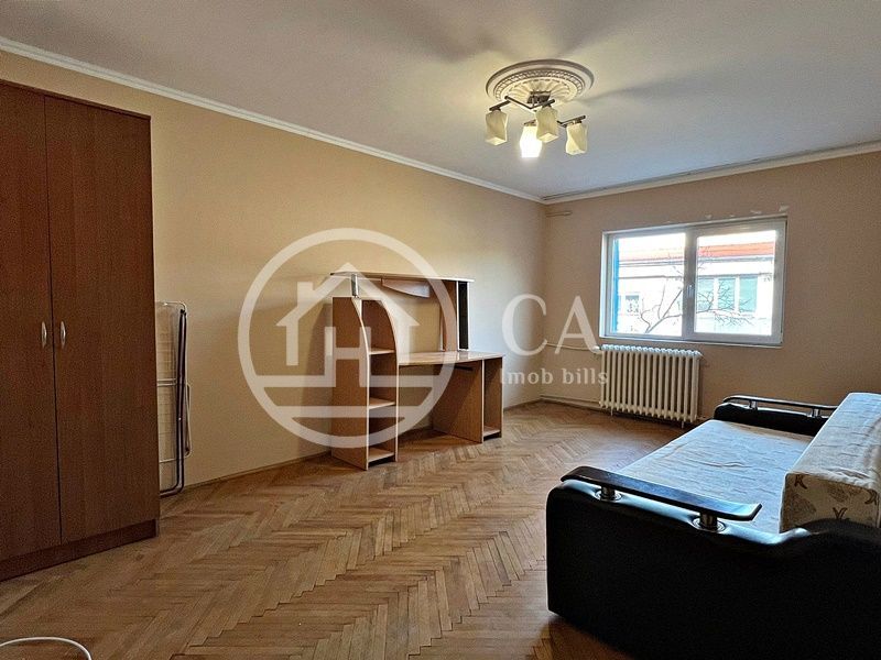 Apartament PB de vânzare cu 3 camere în zona Ioșia, Oradea - Poză 2