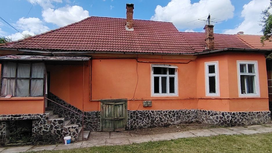 De vânzare apartament la casă, str. Nouă, Agnita - Poză 1