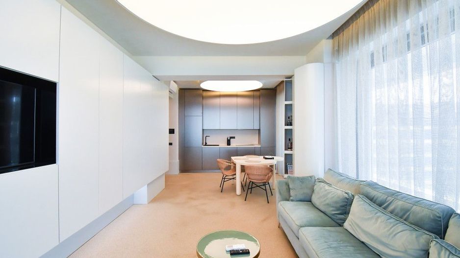 Oportunitate! Mamaia Nord - Apartament exclusivist cu 3 camere - Poză 2