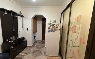 De vanzare apartament cu doua camere, zona Bucovina - Poză 4
