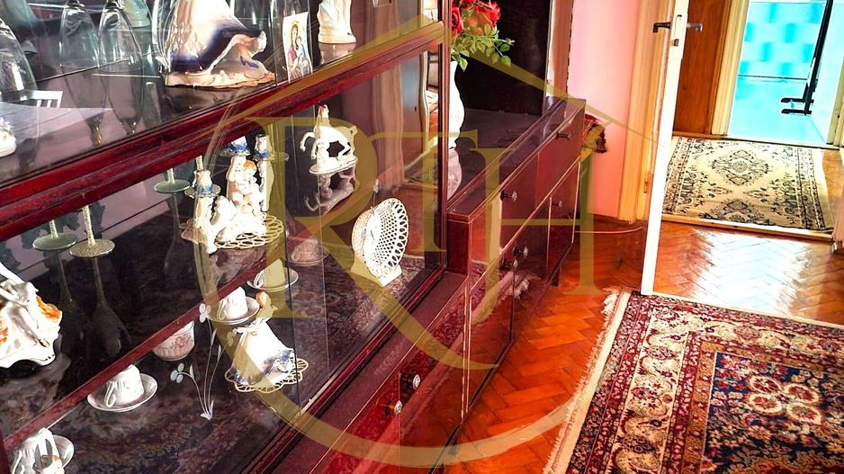 Oferim spre vanzare un apartament cu 2 camere in zona Dâmbovița - Poză 5