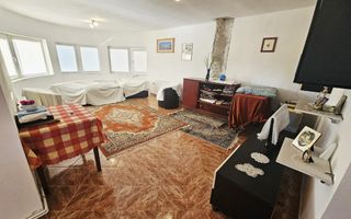 Casă 5 camere + teren generos 1700 mp – Ariceștii Rahtivani - Poză 14