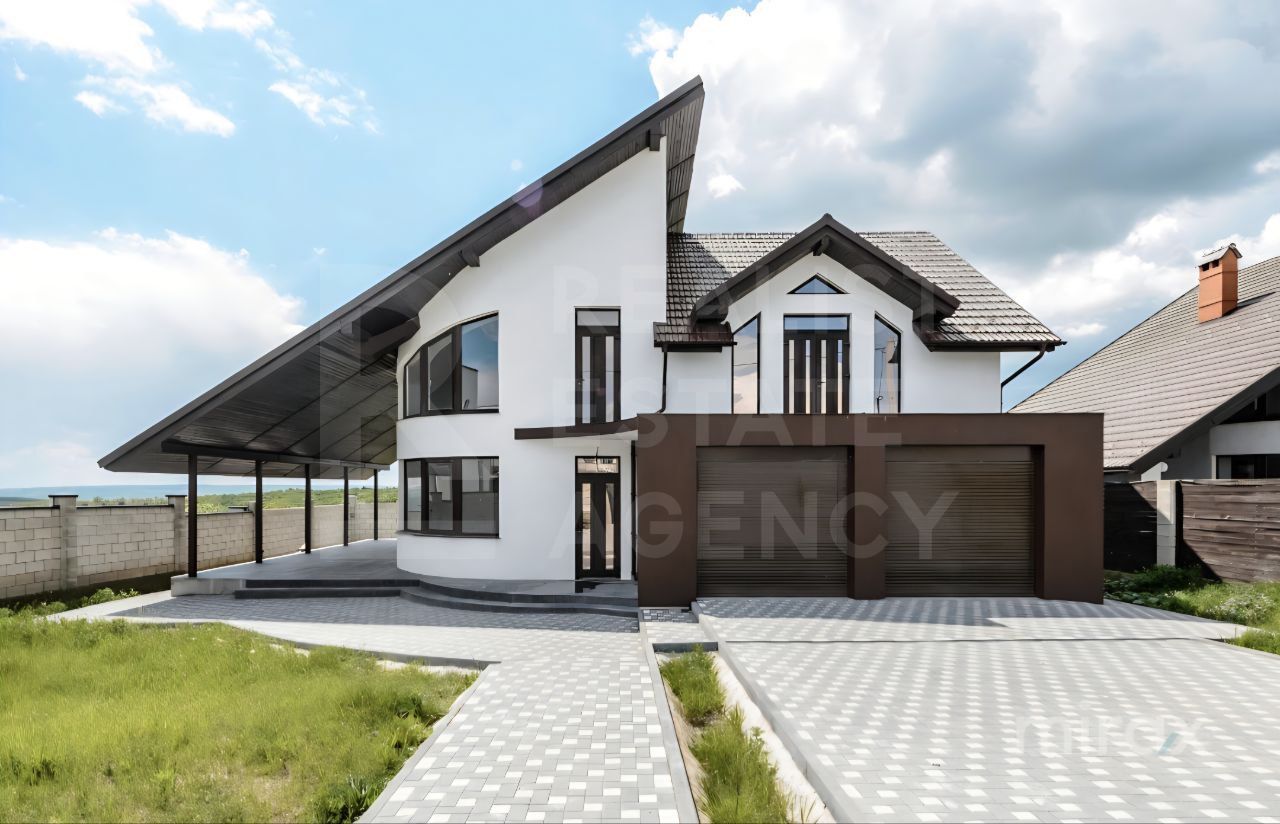 Vânzare, casă,  in 2 nivele, Poiana Domneasca. - Poză 1